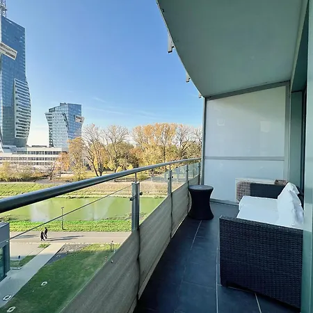 Nowoczesny Apartament Capital Towers Z Widokiem 43 ジェシュフ